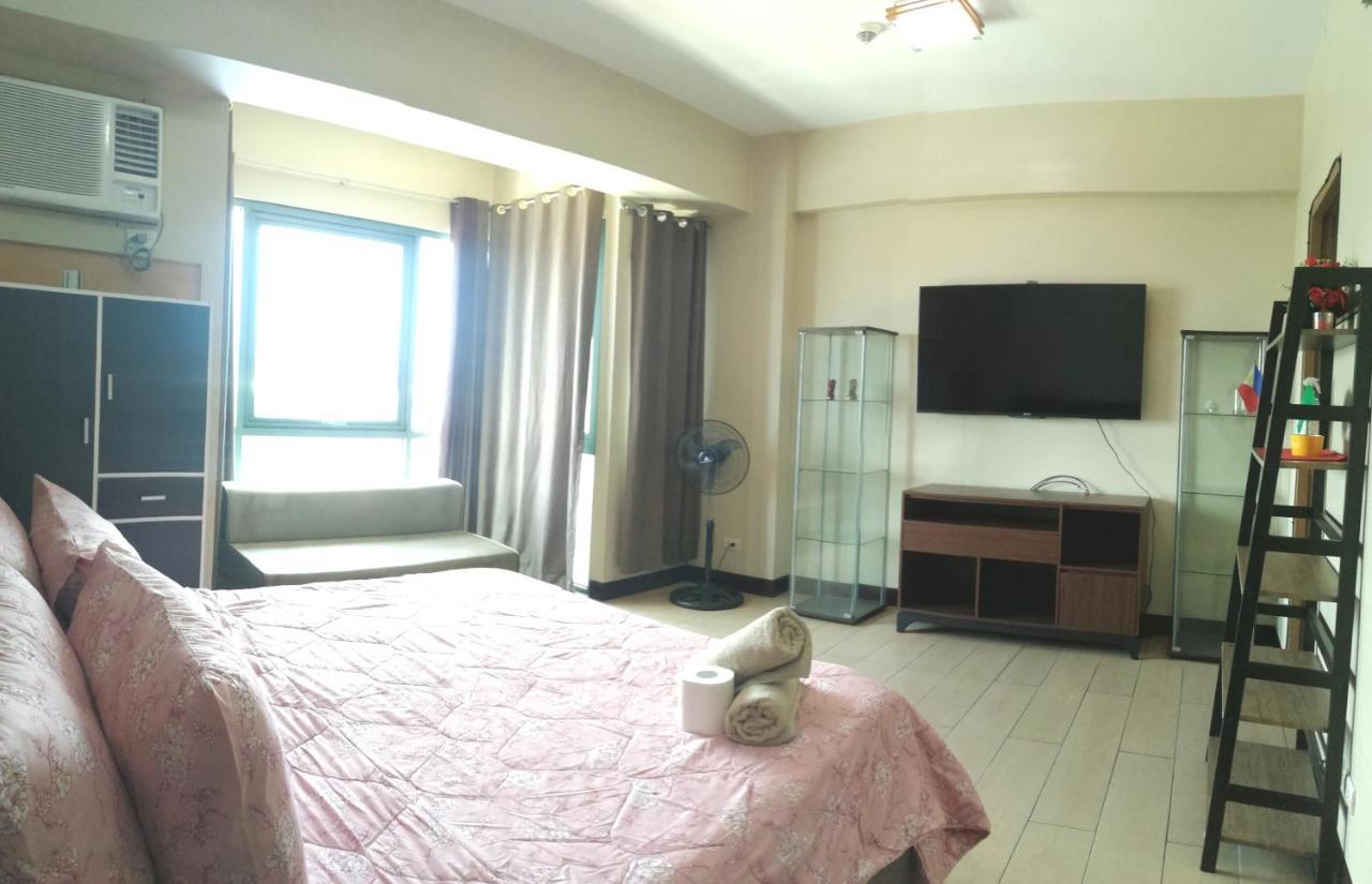 Palm Tree Two Villas Pasay Exterior foto