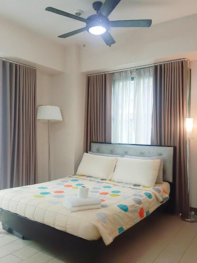 Palm Tree Two Villas Pasay Exterior foto